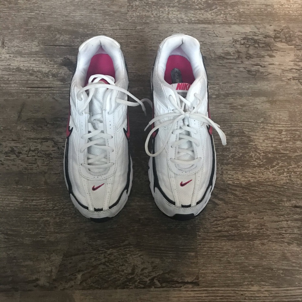 Nike “Mom” Sneakers Sz 9.5